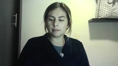 Snapshot of valery__rouse_ chatting on 04-10-26, 12:38 Valery online show from 04-10-26, 12:38