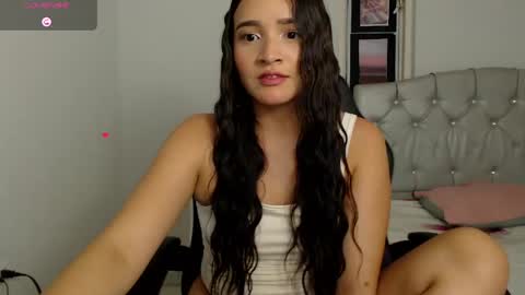 Snapshot of valery_alejo chatting on 06-06-26, 05:12 valeria online show from 06-06-26, 05:12