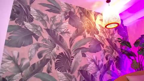 Snapshot of valery_blush chatting on 11-22-25, 04:33 valery_blush online show from 11-22-25, 04:33