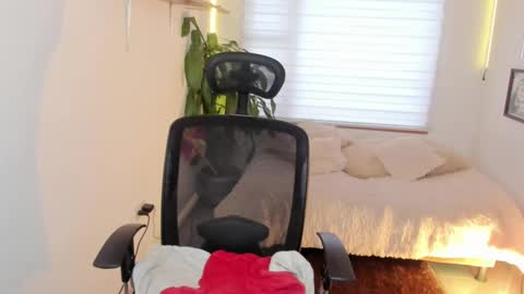 valery_bonnet1 online show from 09-12-25, 09:04