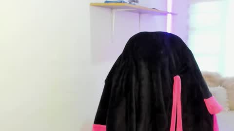 Snapshot of valery_bonnet1 chatting on 11-03-25, 07:04 valery_bonnet1 online show from 11-03-25, 07:04