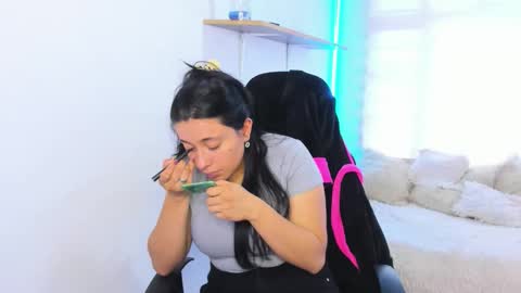 Snapshot of valery_bonnet1 chatting on 11-19-25, 07:03 valery_bonnet1 online show from 11-19-25, 07:03