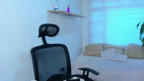 Snapshot of valery_bonnet1 chatting on 12-02-25, 07:09 valery_bonnet1 online show from 12-02-25, 07:09