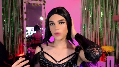 Snapshot of valery_hil chatting on 01-27-25, 07:14 Thomy online show from 01-27-25, 07:14