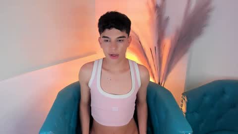 Snapshot of valery_hil chatting on 01-30-25, 08:10 Thomy online show from 01-30-25, 08:10