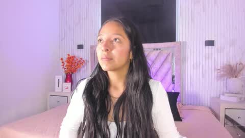 Snapshot of valery_wang chatting on 11-21-25, 11:31 Val online show from 11-21-25, 11:31