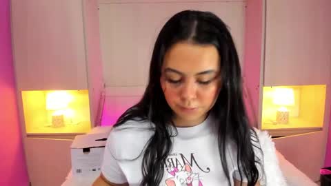 Snapshot of valerymeyerr chatting on 01-05-25, 04:04 valerymeyerr online show from 01-05-25, 04:04