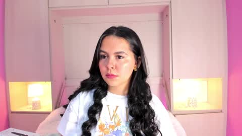 Snapshot of valerymeyerr chatting on 01-08-25, 04:02 valerymeyerr online show from 01-08-25, 04:02