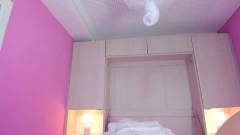 Snapshot of valerymeyerr chatting on 01-11-25, 07:17 valerymeyerr online show from 01-11-25, 07:17