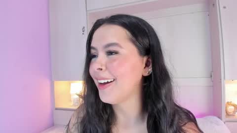 Snapshot of valerymeyerr chatting on 09-17-25, 04:14 valerymeyerr online show from 09-17-25, 04:14