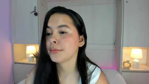 Snapshot of valerymeyerr chatting on 10-16-25, 04:24 valerymeyerr online show from 10-16-25, 04:24