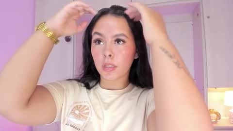 Snapshot of valerymeyerr chatting on 10-31-25, 04:13 valerymeyerr online show from 10-31-25, 04:13