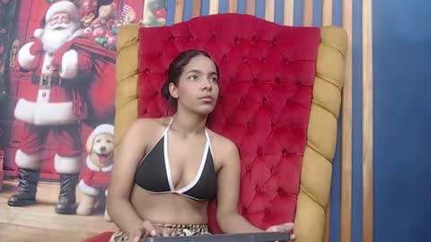 Snapshot of valerynbrown chatting on 12-20-24, 05:57 valery online show from 12-20-24, 05:57