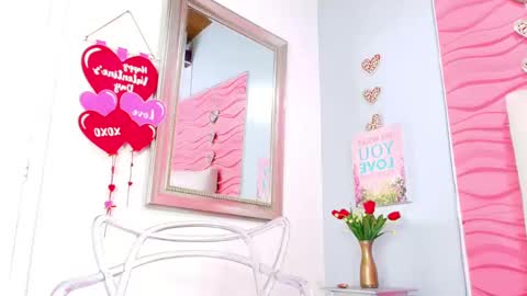 Snapshot of valerynbrown chatting on 02-15-25, 01:31 valery online show from 02-15-25, 01:31