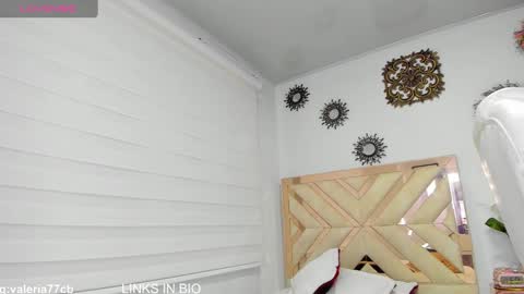 VALERIA online show from 03-04-25, 03:37