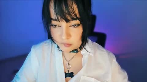 Valery Soto online show from 10-04-25, 03:04