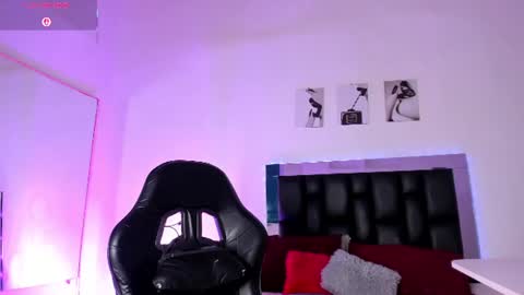 Snapshot of valeryts1 chatting on 07-17-26, 06:35 ValeryTs1 online show from 07-17-26, 06:35