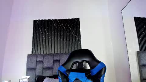 Snapshot of valeryts1 chatting on 07-26-26, 06:04 ValeryTs1 online show from 07-26-26, 06:04