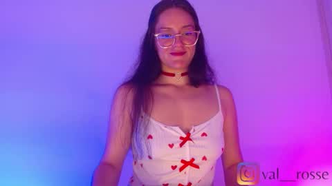 Snapshot of valeryy_rosse chatting on 09-10-25, 12:54 Val online show from 09-10-25, 12:54
