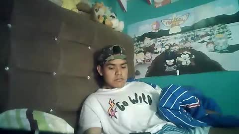 Valesh19 online show from 10-23-25, 02:00