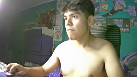 Snapshot of valesh20 chatting on 03-08-26, 07:23 Valesh19 online show from 03-08-26, 07:23