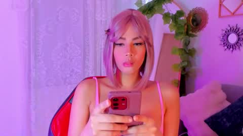 Snapshot of valezny69 chatting on 12-02-25, 01:28 Valezny V online show from 12-02-25, 01:28