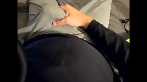 Snapshot of valhal2020 chatting on 09-27-25, 04:39 Valhal online show from 09-27-25, 04:39