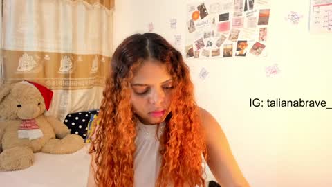 Snapshot of valientegirl_ chatting on 02-08-25, 08:09 VALIENTE  online show from 02-08-25, 08:09