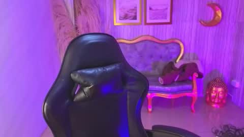 Valkiria  online show from 12-20-25, 01:18