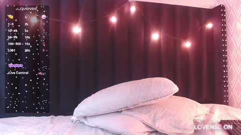 Valkiria moore  online show from 12-05-24, 07:17