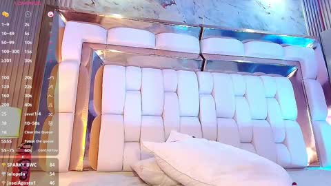 Valkiria moore  online show from 02-28-25, 10:50