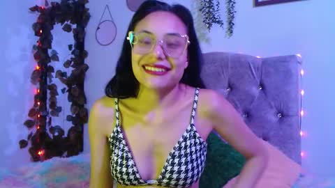 valkiry_ online show from 03-28-26, 06:29
