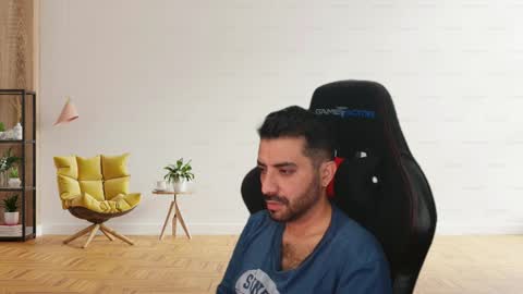 Roberto Carlos online show from 12-04-25, 03:10