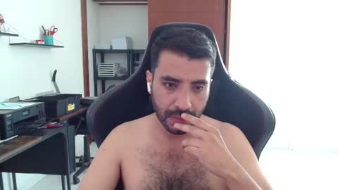 Roberto Carlos online show from 03-16-26, 09:08