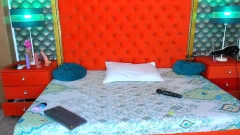 Valerie Val V online show from 04-28-26, 03:11