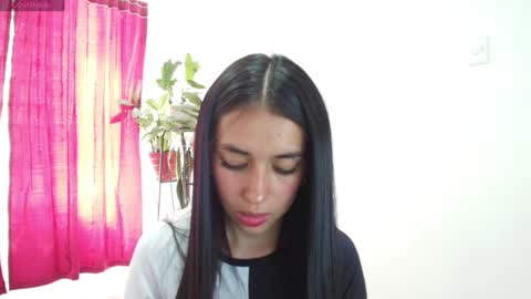 Taty independent account online show from 02-06-25, 04:25