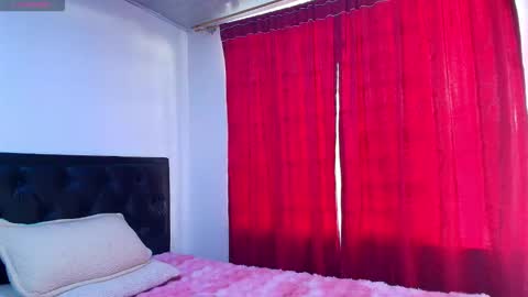 Taty independent account online show from 11-19-25, 08:42