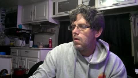 Snapshot of valleycamboy chatting on 10-18-25, 09:10 ValleyCamBoy and Friends online show from 10-18-25, 09:10