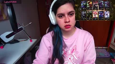 Im Violet online show from 02-14-25, 10:47