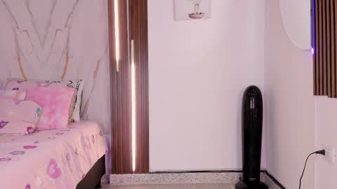 Vallolet Peach  online show from 02-20-26, 12:16