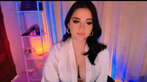 Snapshot of vally7rie chatting on 12-04-25, 06:23 Vally online show from 12-04-25, 06:23