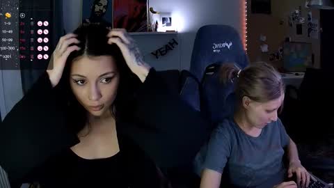 Little Devil online show from 03-04-26, 04:02