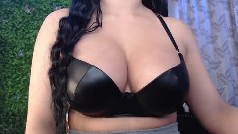 valquiria_sirgun online show from 09-23-25, 09:34