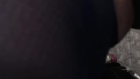 valquiria_sirgun online show from 11-11-25, 09:53