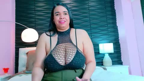 Snapshot of valrery_roussex chatting on 11-04-25, 05:34 Valery online show from 11-04-25, 05:34