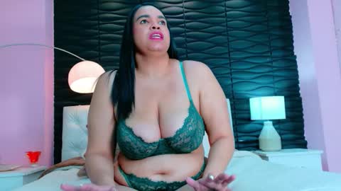 Snapshot of valrery_roussex chatting on 11-05-25, 06:52 Valery online show from 11-05-25, 06:52