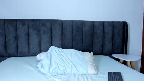 valtira nova online show from 01-12-25, 06:39