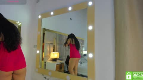 Snapshot of valtira_nova chatting on 05-27-26, 07:55 valtira nova online show from 05-27-26, 07:55