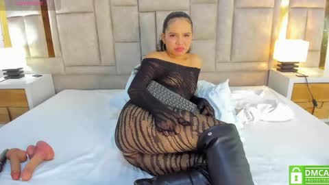 Snapshot of valtira_nova chatting on 05-29-26, 07:45 valtira nova online show from 05-29-26, 07:45