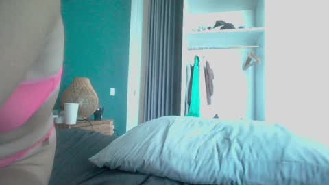 valure_lera online show from 02-11-25, 09:20